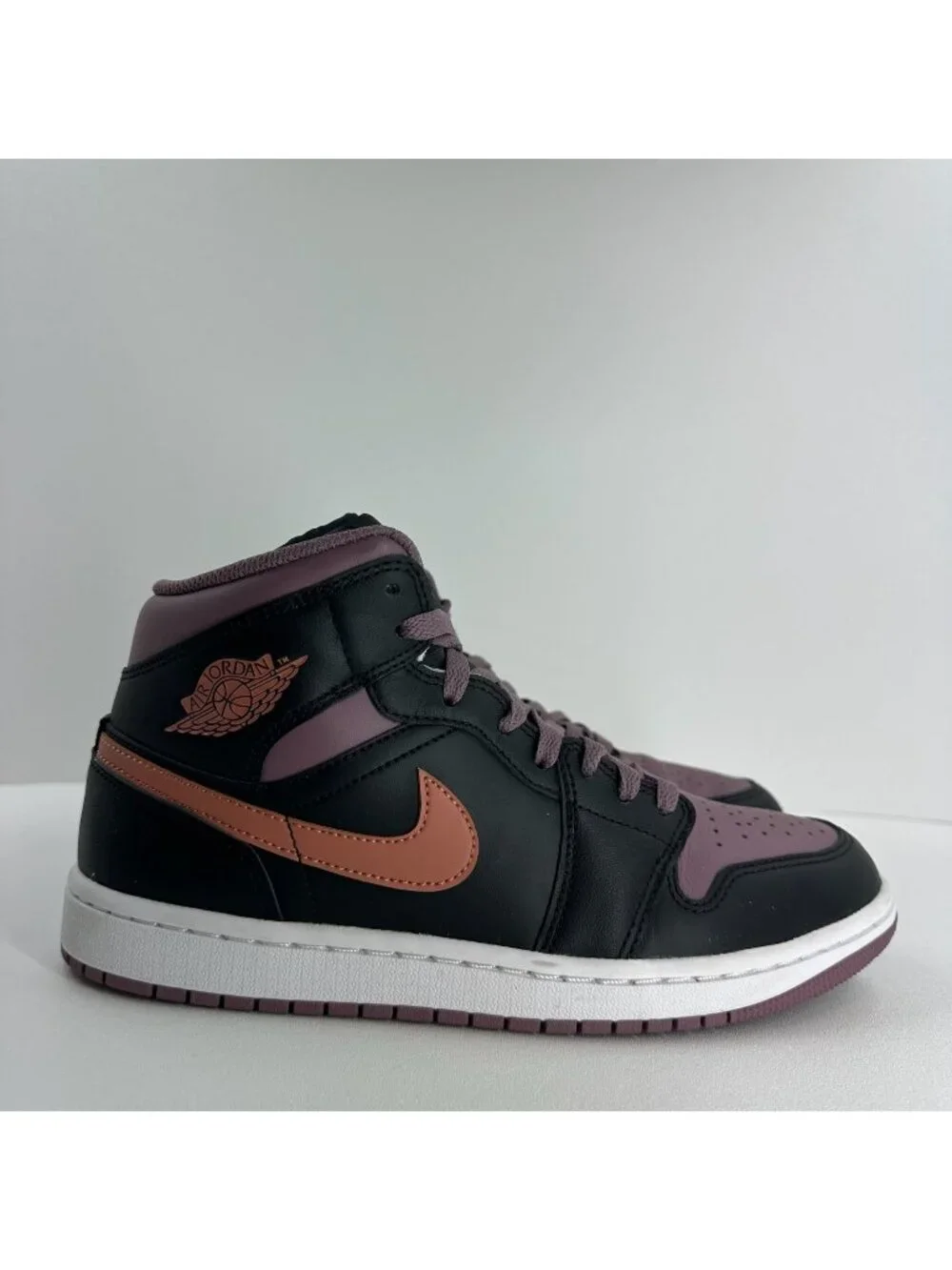 Nike Air Jordan 1 Mid Top SE FB9911-008 Sneakers Mens US 8.5 Black Sky J Mauve